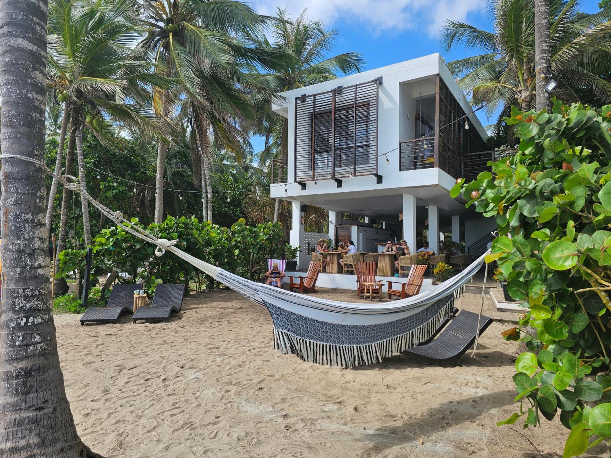 Makao Beach Hotel Palomino Buitenkant foto